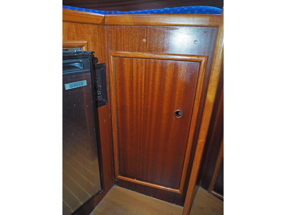 Cabin en avant, H&eacute;bergements